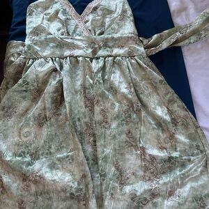 Elegant Green Floral Dress